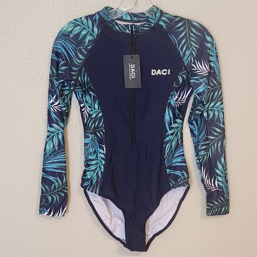 Daci long sleeve rash guard bathing suit, NWT